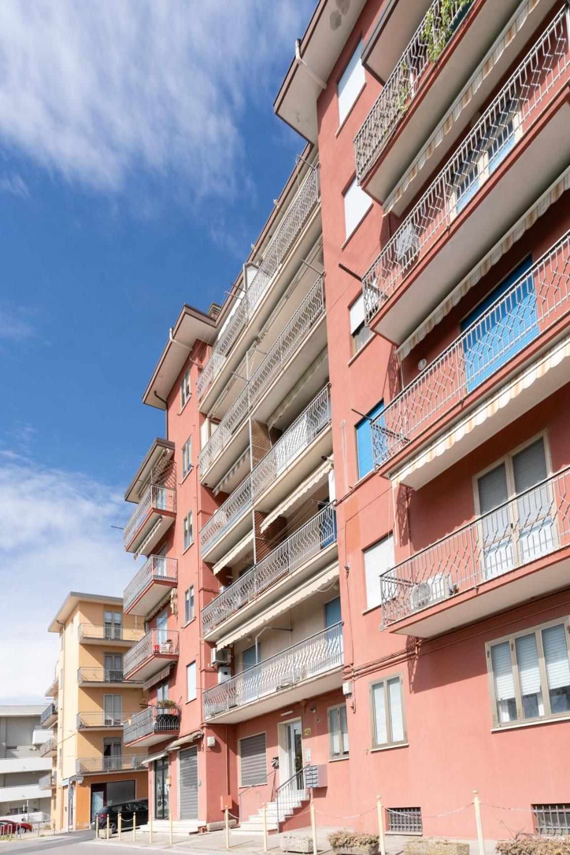 Sun House Apartment Chioggia Exterior photo